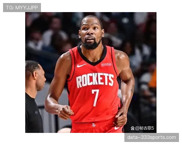 马克西突破效率提升明显 拉开与杜兰特关键时刻得分差距 马克西突破效率提升明显 拉开与杜兰特关键时刻得分差距
